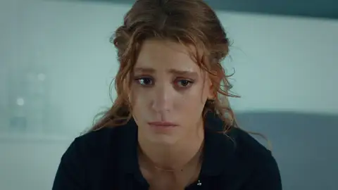Mira a Yaman: "Todo lo que hemos pasado nos ha destrozado" Mira a Yaman: "Todo lo que hemos pasado nos ha destrozado"