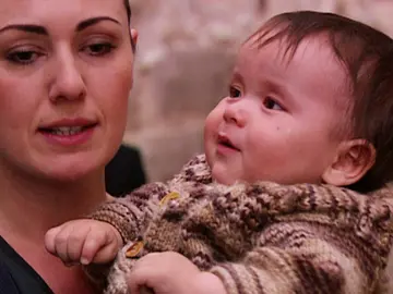 Esma secuestra a Bedirhan Esma secuestra a Bedirhan