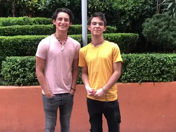 Aristemo te invitan a que veas el estreno de 'Mi marido tiene más familia' en Nova Aristemo te invitan a que veas el estreno de 'Mi marido tiene más familia' en Nova
