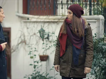 Gonul y Zeynep Gonul y Zeynep