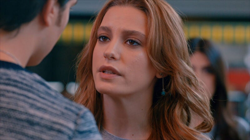 Mira está celosa del pasado de Yaman