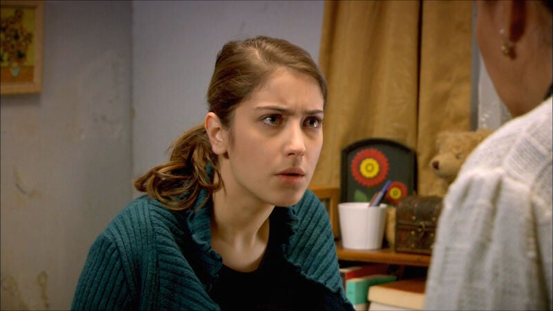 Feriha estalla contra la mentalidad de su padre