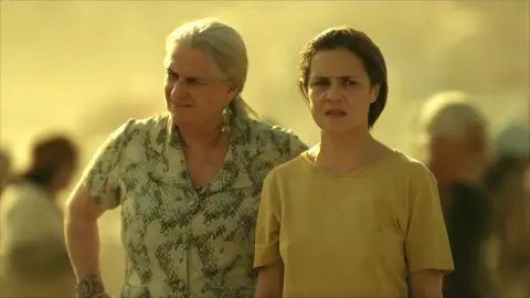 Mamá Lucinda y Carmina Avenida Brasil