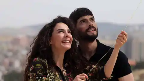 'Hercai' 'Hercai'