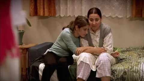 Zehra pide disculpas a Feriha: "Hemos sido injustos con tu novio" Zehra pide disculpas a Feriha: "Hemos sido injustos con tu novio"