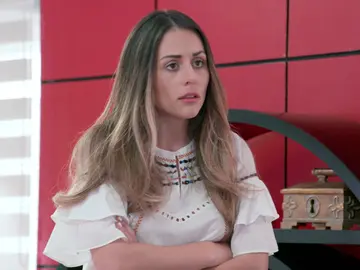 Julieta descubre la oscura realidad sobre el padre biológico de David Julieta descubre la oscura realidad sobre el padre biológico de David