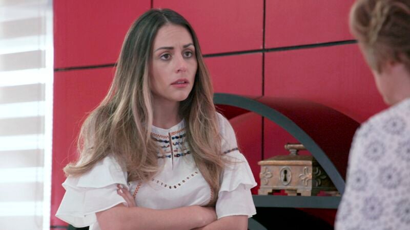 Julieta descubre la oscura realidad sobre el padre biológico de David