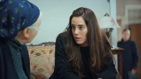 Zeynep Madre