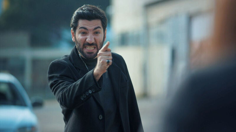 La entrega de Melek a Zeynep y Sule no sale como estaba planeado