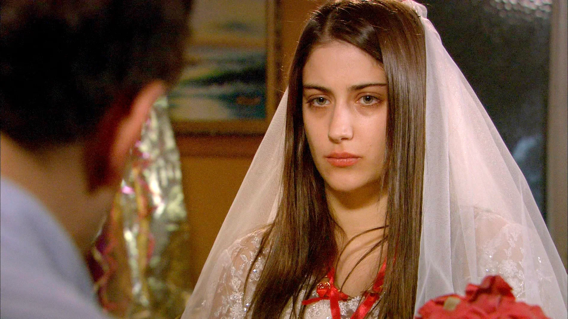Feriha, obligada a casarse con Halil