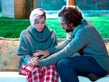 Daniela y Gabriel tienen que abandonar el reality: ella está embarazada Daniela y Gabriel tienen que abandonar el reality: ella está embarazada
