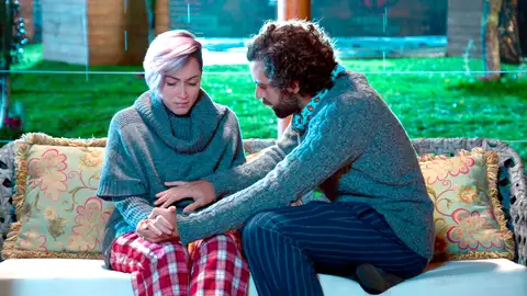 Daniela y Gabriel tienen que abandonar el reality: ella está embarazada momento destacado
