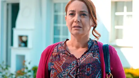La madre de Yaman tiene algo importante que decirle a Mira momento destacado