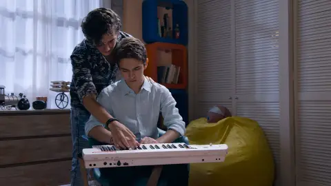 Temos y Aris Mi marido tiene más familia
