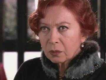 La madre de Onur no aprueba su amor por Sherezade La madre de Onur no aprueba su amor por Sherezade