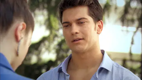 Emir a Feriha: "Un mal entendido nos destruyó" momento destacado