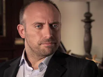 Onur tiene un plan para demostrar su inocencia Onur tiene un plan para demostrar su inocencia