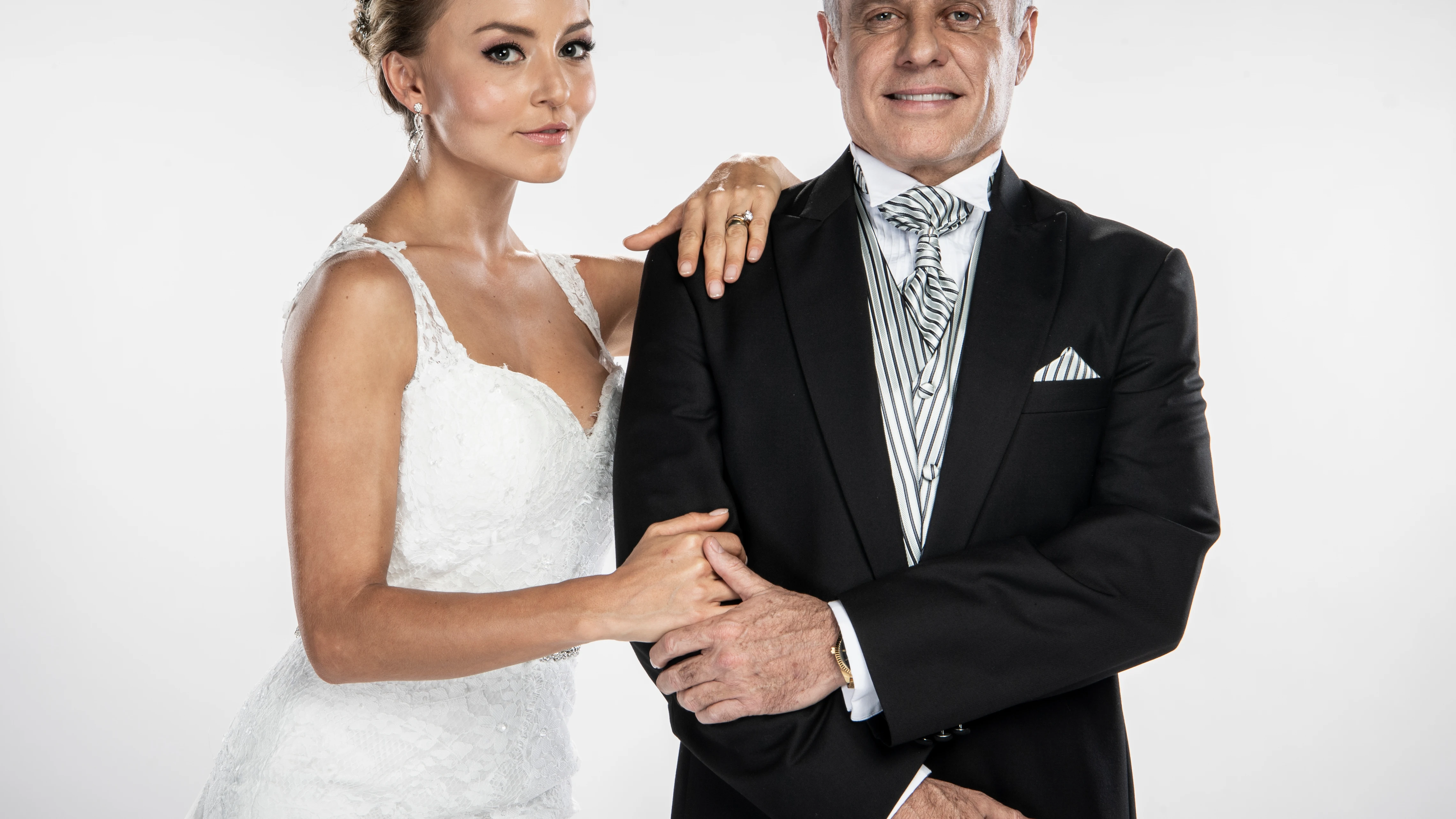 Michel Brown y Angelique Boyer responden al estreno de 'Amar a muerte' en Nova Los actores de la serie