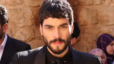 Akin Akinözü Hercai