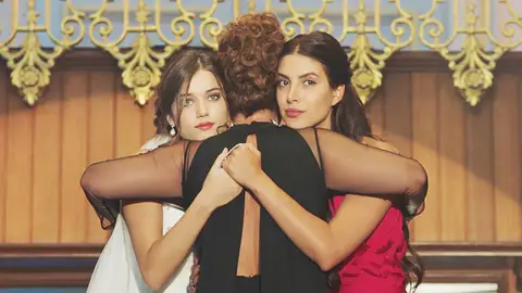 'La señora Fazilet y sus hijas' 'La señora Fazilet y sus hijas'