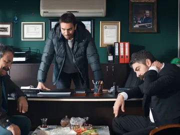 Tahir y Mustafá Tahir y Mustafá