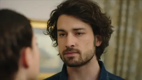 El beso de Hazan y Yagiz sale a la luz El beso de Hazan y Yagiz sale a la luz