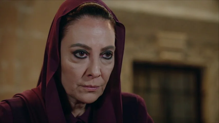 ¿Está Azize detrás de todos los planes contra Reyyan y Miran? ¿Está Azize detrás de todos los planes contra Reyyan y Miran?
