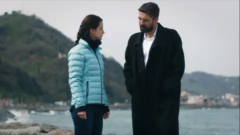 Mustafa y Nefes Fugitiva