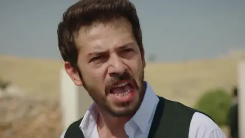 Azat: "Yo no he secuestrado a Reyyan, pero desearía haberlo hecho" Azat: "Yo no he secuestrado a Reyyan, pero desearía haberlo hecho"