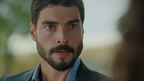 ¿Escuchará Miran la versión de Hazar sobre el asesinato de sus padres? ¿Escuchará Miran la versión de Hazar sobre el asesinato de sus padres?