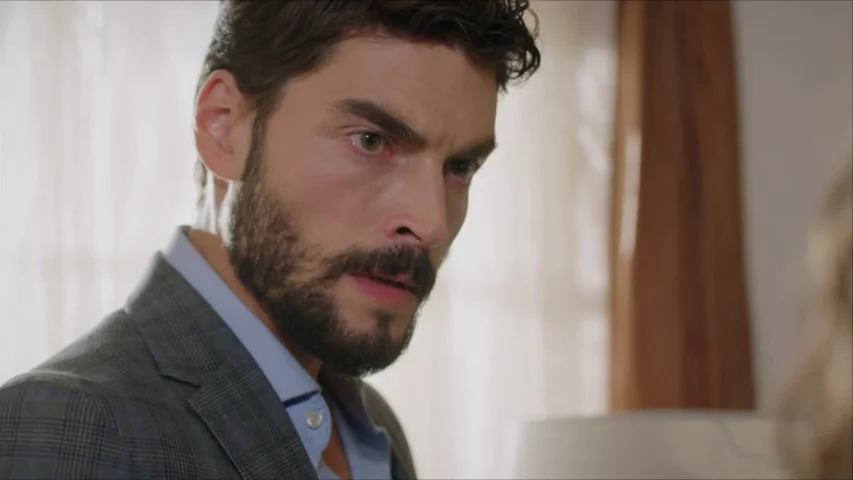 Miran, a Reyyan: "No volverás a ver a tu padre" Miran, a Reyyan: "No volverás a ver a tu padre"