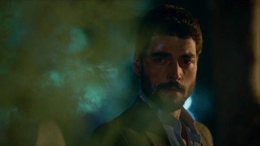 Azize vuelve a tender una trampa a Miran