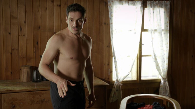 Tobias se pone muy nervioso tras pasar la noche con Emile