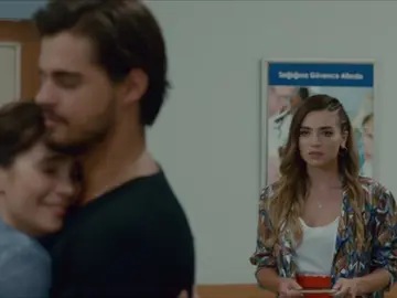 Melissa descubre que Selim le ha mentido sobre con quién está Melissa descubre que Selim le ha mentido sobre con quién está