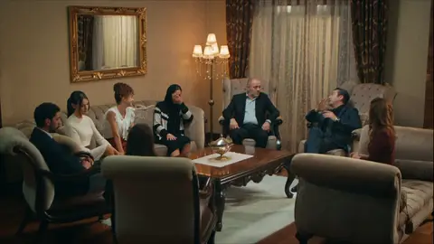 Cena en casa de genko Fugitiva
