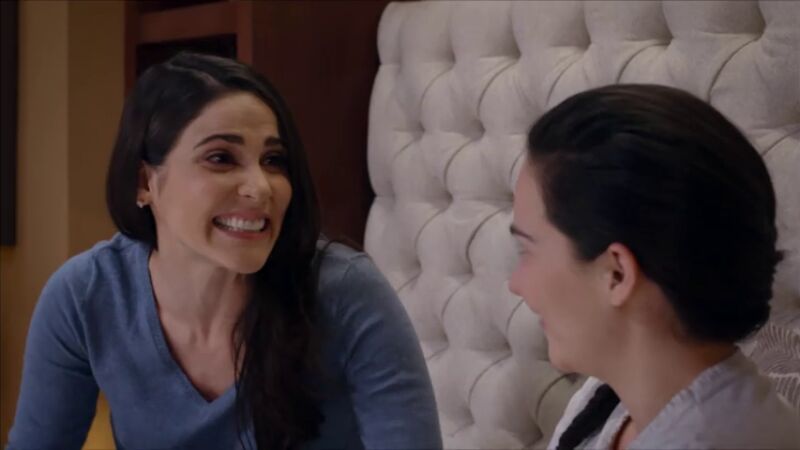 De la tristeza a la alegría: Elena recibe una mala y una buena noticia