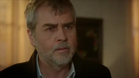 ¿Revelará Hazar a Reyyan su alianza secreta con Miran? ¿Revelará Hazar a Reyyan su alianza secreta con Miran?