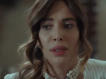 La madre falsa de Cennet confiesa: "No soy tu madre" La madre falsa de Cennet confiesa: "No soy tu madre"