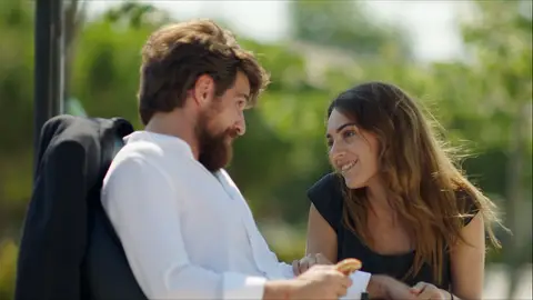 Cemre y Nedim Ciudad cruel