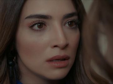 Arzu le confiesa la verdad a Melissa: "Tu padre tiene una aventura con Oslem"