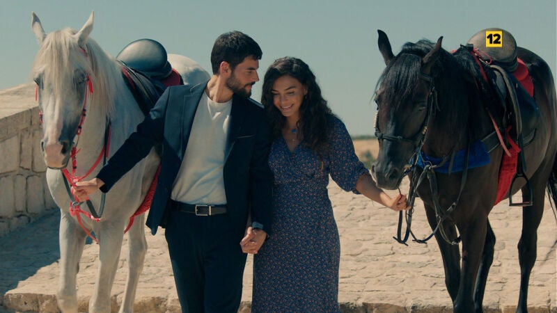 Los momentos que no olvidaremos en la historia de amor de Miran y Reyyan