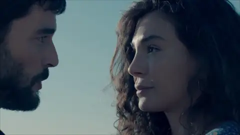 Miran y Reyyan planean su huida: "Tenemos que alejarnos de mi abuela" Miran y Reyyan planean su huida: "Tenemos que alejarnos de mi abuela"