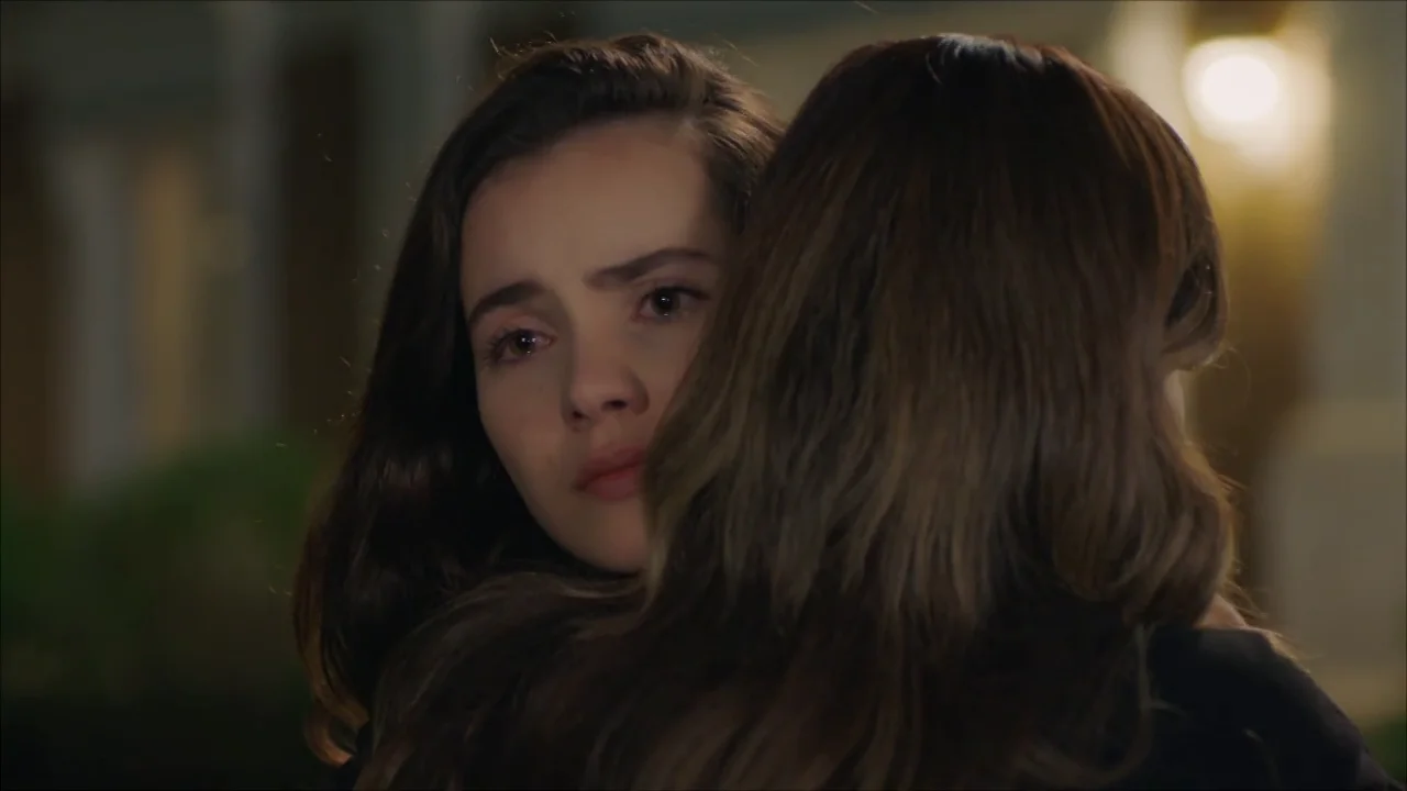 Cennet descubre la verdad sobre Arzu: "Por fin te he encontrado, mamá" Cennet descubre la verdad sobre Arzu: "Por fin te he encontrado, mamá"