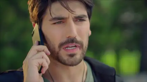¿Es cierto que Aslan recibió una misteriosa nota o se trata de otro truco? ¿Es cierto que Aslan recibió una misteriosa nota o se trata de otro truco?