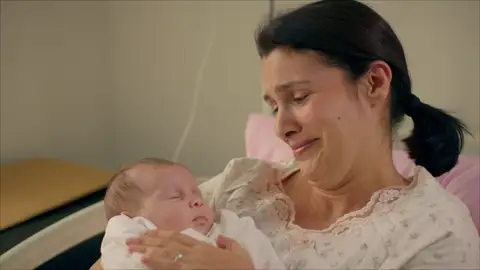 Zehra y su hija, sanas en el hospital: "Hubiese dado la vida por ella" Zehra y su hija, sanas en el hospital: "Hubiese dado la vida por ella"