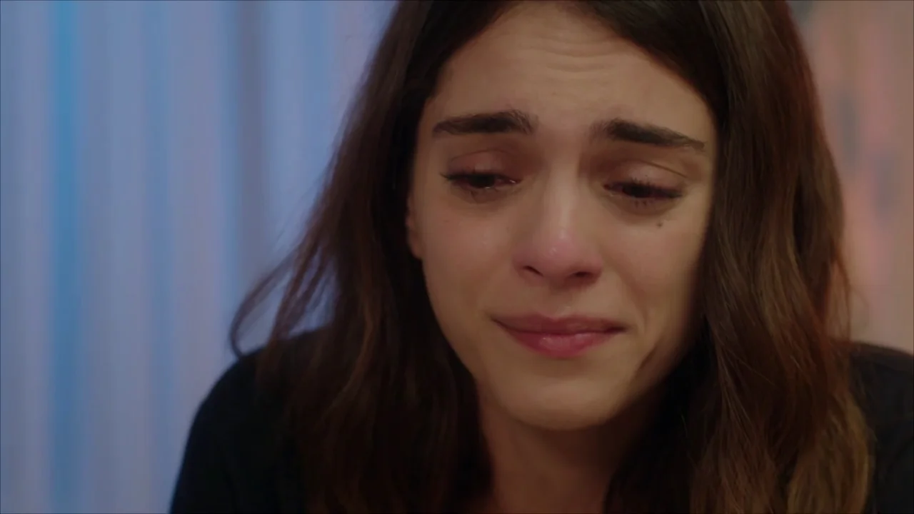 Cemre necesita saber la verdad sobre su padre: "Quiero que me cuentes todo"