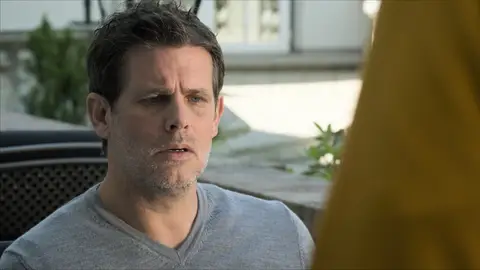 El padre biológico de Mia Rescate en los Alpes