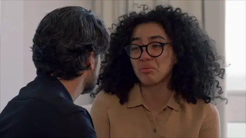 Betty se derrumba al ver a Armando: "Todavía lo amo" Betty se derrumba al ver a Armando: "Todavía lo amo"