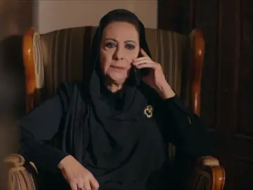 Azize comparte el secreto más oscuro de Aslan: "Está enamorado de Reyyan" Azize comparte el secreto más oscuro de Aslan: "Está enamorado de Reyyan"