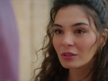 Reyyan destrona a Azize: "Soy la señora de la mansión Aslanbey" Reyyan destrona a Azize: "Soy la señora de la mansión Aslanbey"